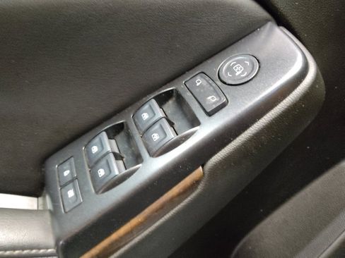 Used 2020 Chevrolet Tahoe LS w/ Enhanced Driver Alert Package AWD/4WD image 27