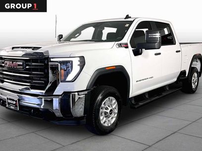 Used 2024 GMC Sierra 2500 Pro w/ Convenience Package