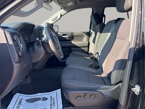 Used 2022 Chevrolet Silverado 1500 Custom Trail Boss image 7