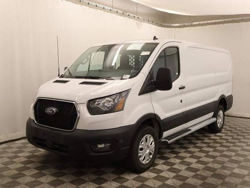 Certified 2025 Ford Transit 250 Low Roof w/ Exterior Upgrade Package RWD image 13
