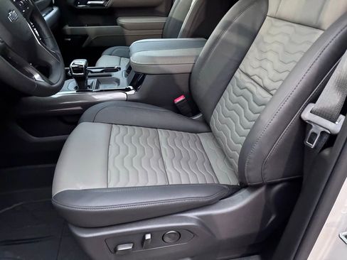 New 2026 Chevrolet Silverado 1500 ZR2 image 26