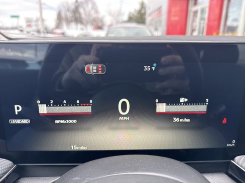 New 2026 Nissan Kicks SR image 21