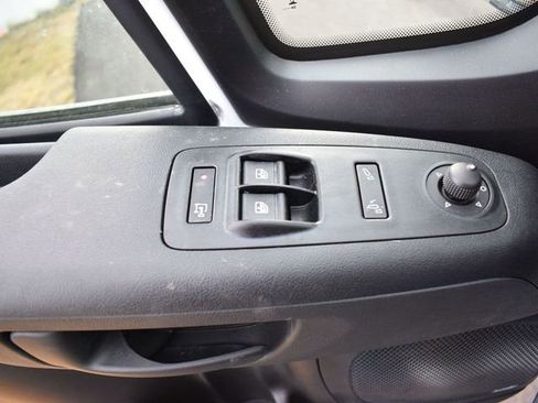 New 2025 RAM ProMaster 2500 w/ Convenience Group image 19