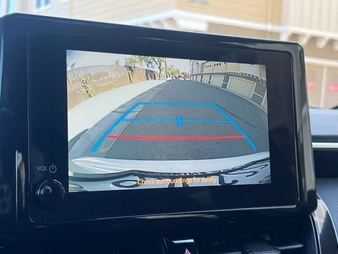 Used 2024 Toyota Corolla SE w/ SE Premium Package image 21