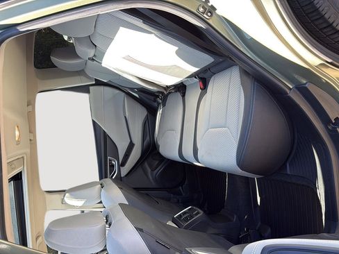 Used 2021 Subaru Forester Premium image 21