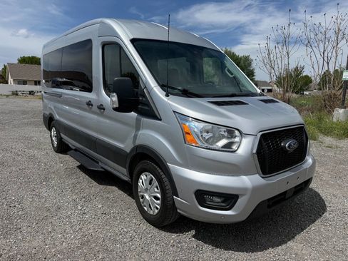 Used 2022 Ford Transit 350 XLT RWD image 9