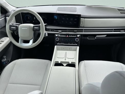 New 2026 Hyundai Santa Fe SE FWD image 18