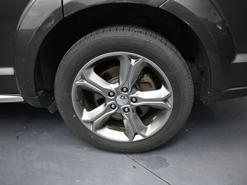 Used 2017 Dodge Journey Crossroad AWD/4WD image 12