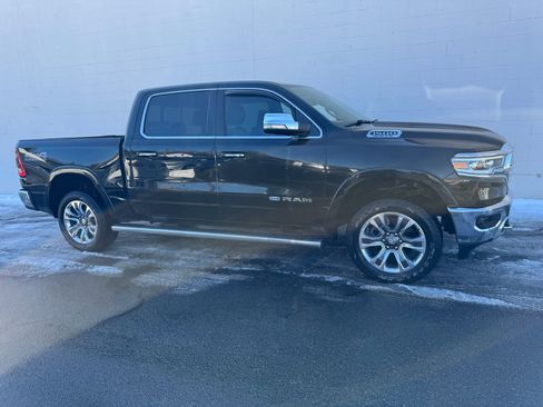 Used 2022 RAM 1500 Limited w/ Off-Road Group image 7
