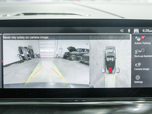 Used 2022 BMW M8 Competition image 31