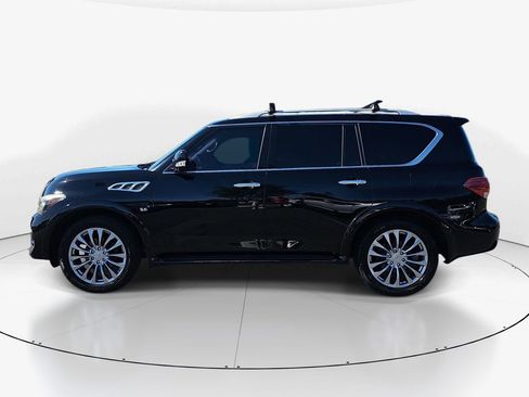 Used 2017 INFINITI QX80 4WD w/ Driver Assistance Package image 10