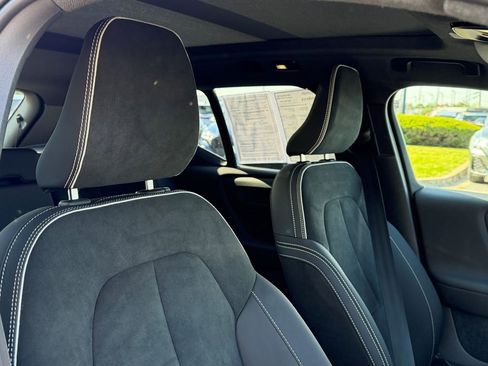 Certified 2023 Volvo XC40 Recharge Ultimate w/ Protection Package Premier AWD/4WD image 17
