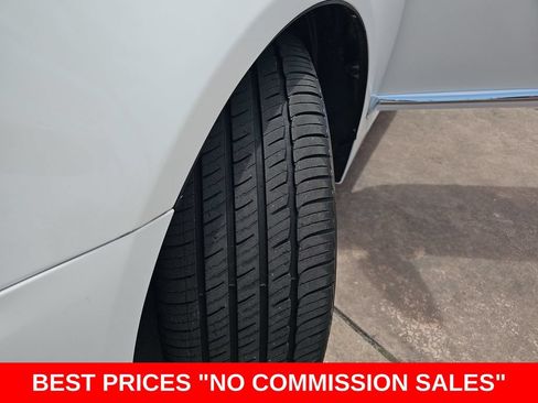 Used 2016 Lexus LS 460 w/ Comfort Package RWD image 35