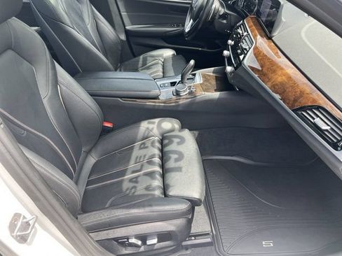 Used 2017 BMW 530i xDrive AWD/4WD image 17