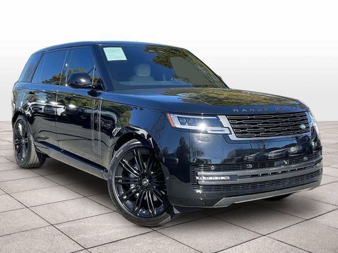 Used 2025 Land Rover Range Rover Long Wheelbase SE image 2