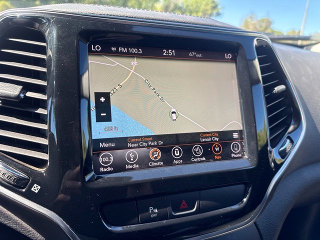 Used 2019 Jeep Cherokee Limited AWD/4WD image 21