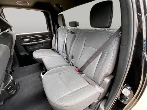 Certified 2025 RAM 2500 Big Horn AWD/4WD image 20