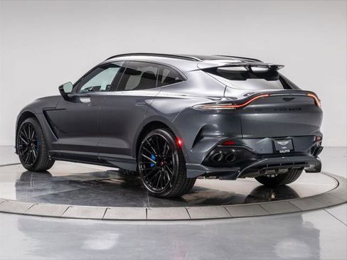 Used 2025 Aston Martin DBX 707 image 2