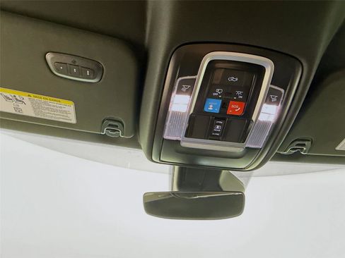 New 2026 RAM 1500 Big Horn AWD/4WD image 17