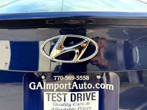 Used 2013 Hyundai Elantra SE image 26