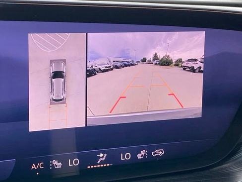 Used 2025 Buick Envision Sport Touring AWD/4WD image 21