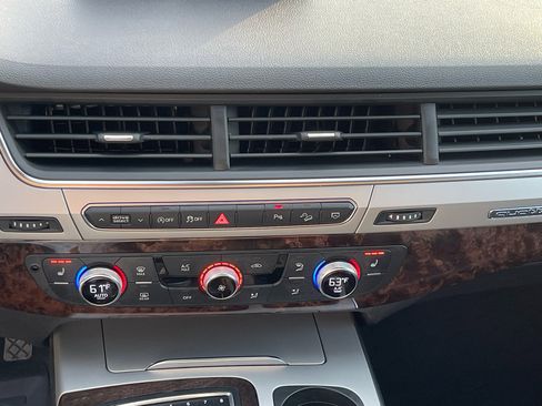 Used 2019 Audi Q7 2.0T Premium Plus w/ Premium Plus Package image 12