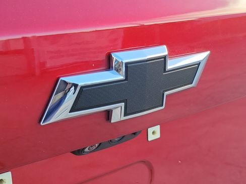 Used 2021 Chevrolet Blazer LT w/ Sound & Technology Package FWD image 10