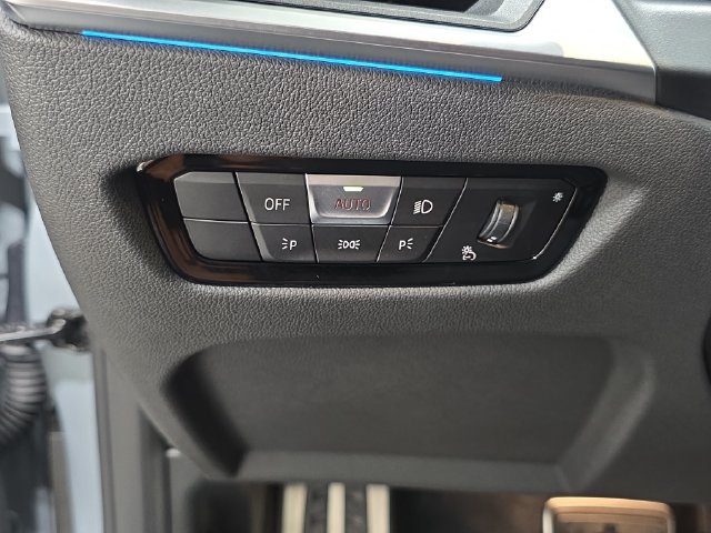 Certified 2024 BMW M2 w/ Lighting Package RWD image 23