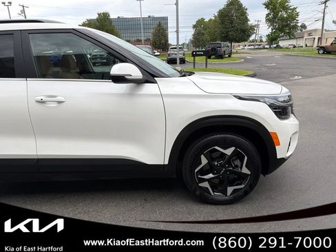 Certified 2024 Kia Seltos EX AWD/4WD image 6
