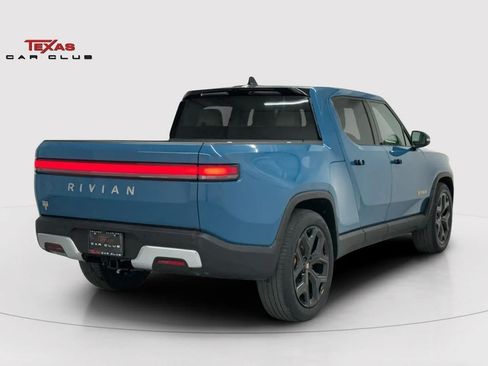 Used 2023 Rivian R1T Launch Edition image 5
