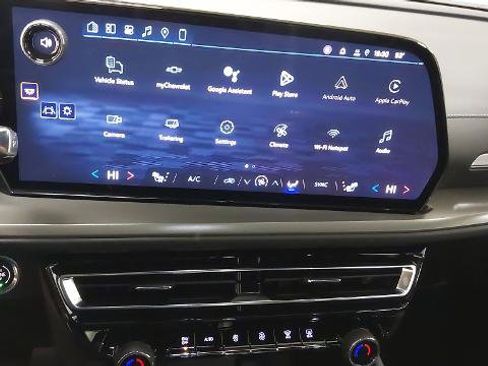 New 2026 Chevrolet Traverse LT w/ Sun and Wheel Package image 20