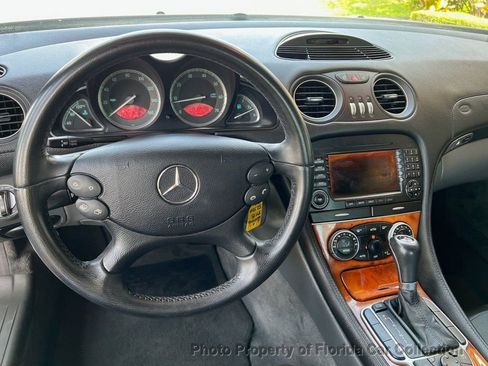 Used 2006 Mercedes-Benz SL 500 image 7