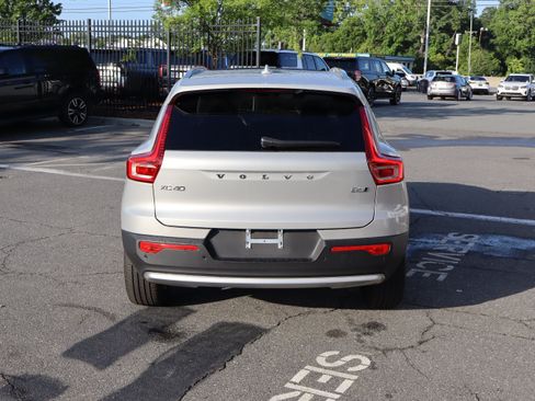 Used 2025 Volvo XC40 B5 Core AWD/4WD image 20