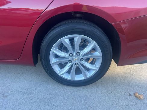 Used 2024 Chevrolet Malibu LT FWD image 14