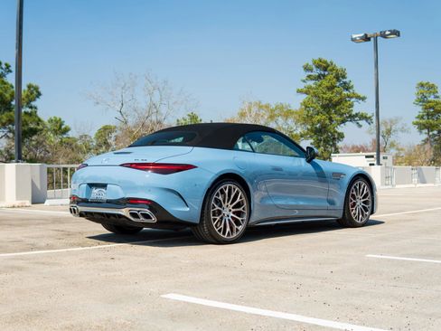 Used 2025 Mercedes-Benz SL 55 AMG 4MATIC image 11