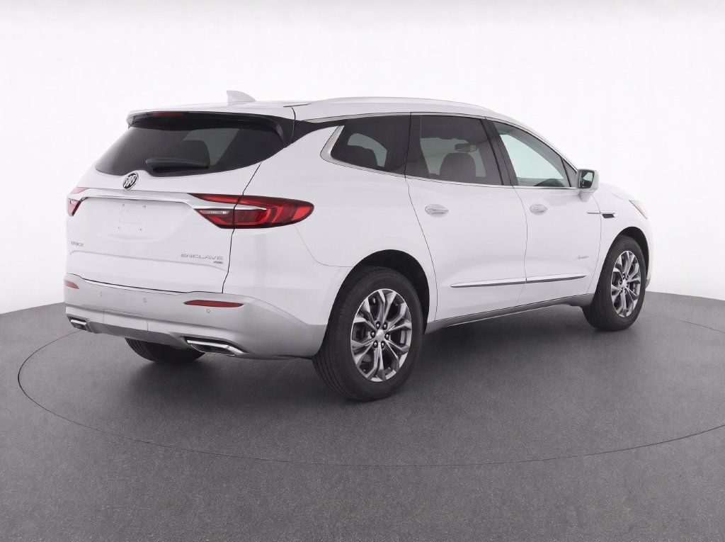 Used 2018 Buick Enclave Avenir w/ Avenir Technology Package AWD/4WD image 9