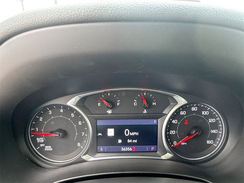 Used 2022 GMC Terrain SLT w/ Infotainment Package II image 14