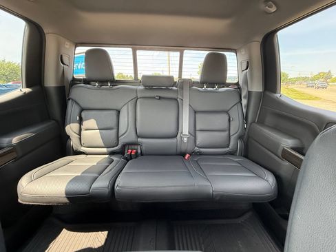 Certified 2020 Chevrolet Silverado 1500 RST AWD/4WD image 27