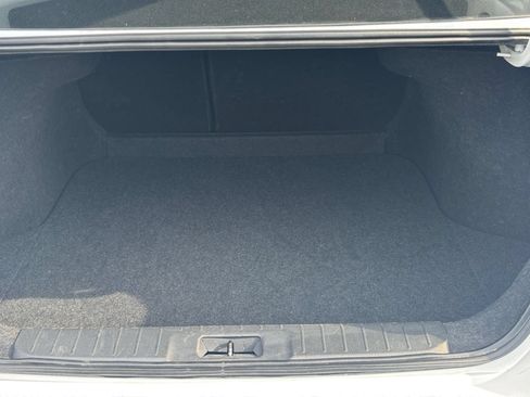 Used 2025 Nissan Sentra S FWD image 22