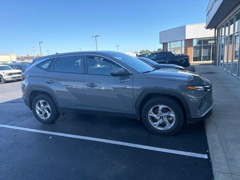 Used 2024 Hyundai Tucson SE AWD/4WD image 12