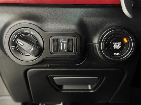 Used 2018 Maserati Ghibli S GranSport image 67