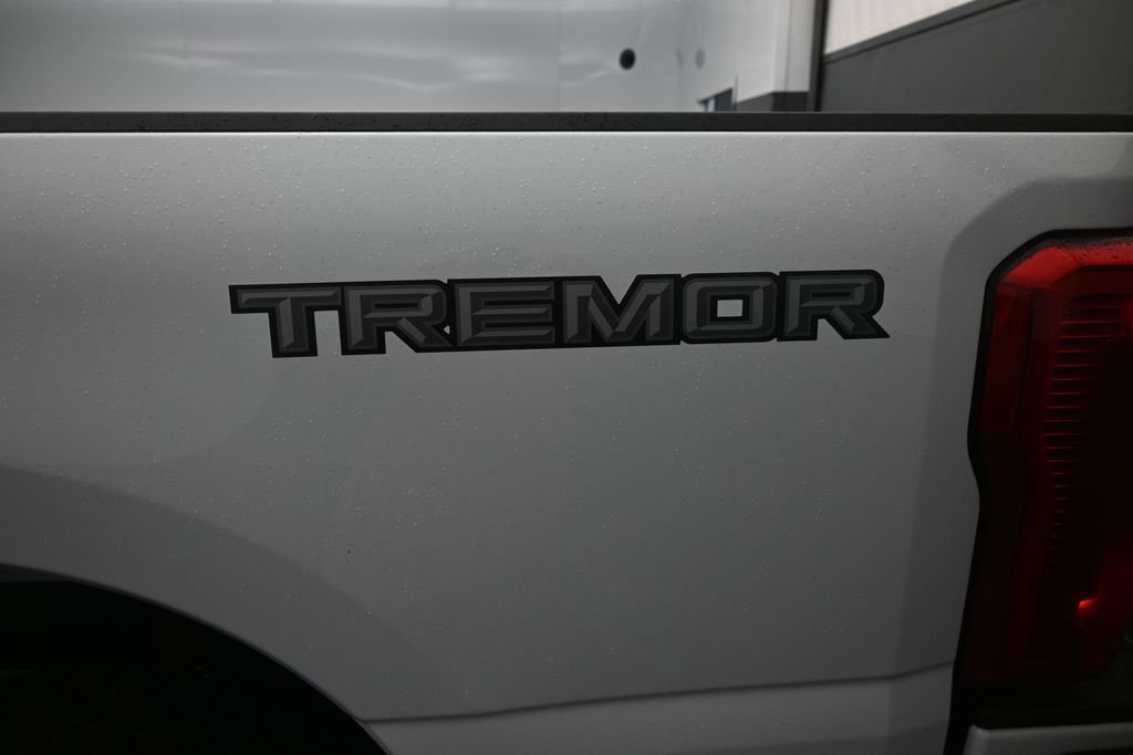New 2027 Ford F250 XL w/ Tremor Off-Road Package AWD/4WD image 25