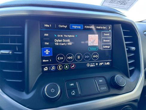 Used 2021 GMC Acadia SLT w/ Premium Package image 14