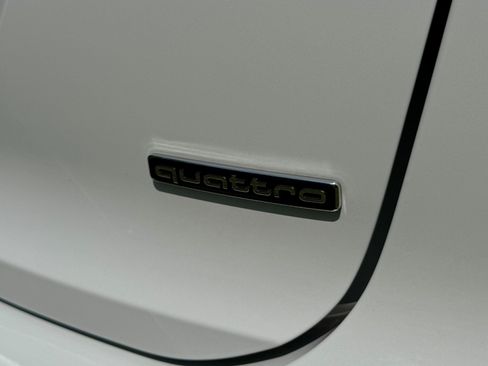 Used 2024 Audi Q4 e-tron Premium Plus AWD/4WD image 48