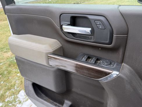 Used 2023 Chevrolet Silverado 3500 LT w/ Convenience Package image 37