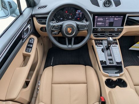 New 2026 Porsche Macan AWD/4WD image 15