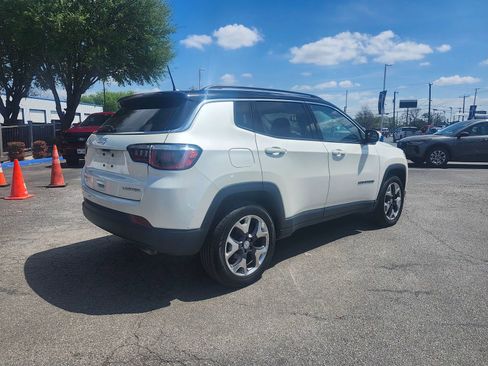 Used 2019 Jeep Compass Limited image 3