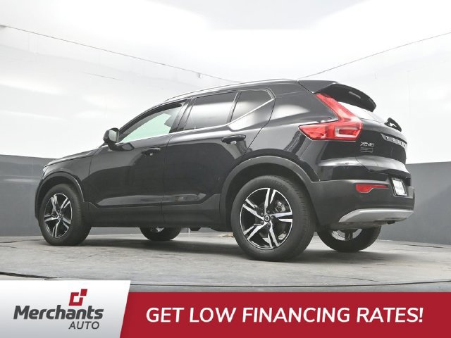Used 2024 Volvo XC40 B5 Core AWD/4WD image 37