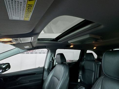 Used 2023 Honda Odyssey Touring image 22