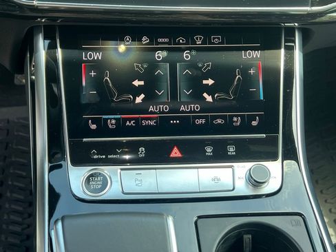 Used 2021 Audi Q8 Prestige w/ Prestige Package AWD/4WD image 34